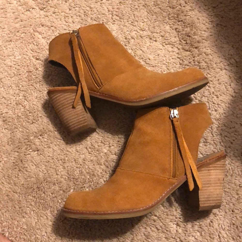 Dolce Vita booties